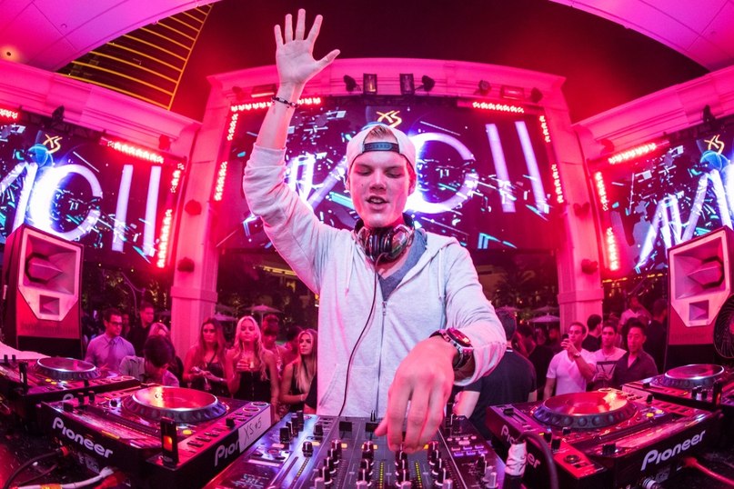 Avicii - The New Day (2012 Edit)..Electro, Vocal House..vkontakte.ru/New.Tracks (EX-V)