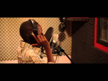 11 YEAR OLD RAPPER (SWAG KID) FREESTYLING IN C7 STUDIOS OSU GH