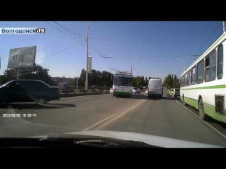 Авария на путепроводе в Волгодонске