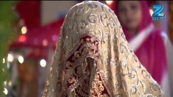 Qubool Hai - Episode 450 - July 21, 2014