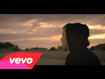 Professor Green - Read All About It ft. Emeli Sande