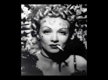 Marlene Dietrich - Blowing in the wind 2/2
