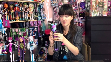 Видео в защиту кукол Monster High Комментарии репортажей российского телевидения