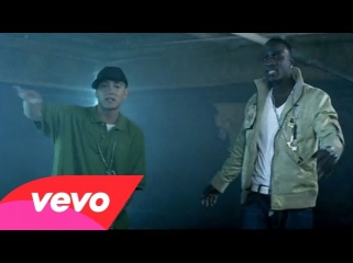 Akon - Smack That ft. Eminem