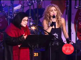 Shakira  feat Mercedes Sosa -   La Maza (Concierto ALAS)