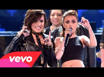 Demi Lovato ft. Cher Lloyd - Really Don't Care (Live Teen Choice Awards 2014)