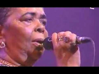 Cesaria Evora Besame Mucho