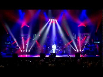 Armenchik "Nayum em Nkarit" Live Kodak Theater 2005