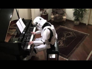 Starwars, The Imperial March on Piano  ( Darth Vader's Theme )