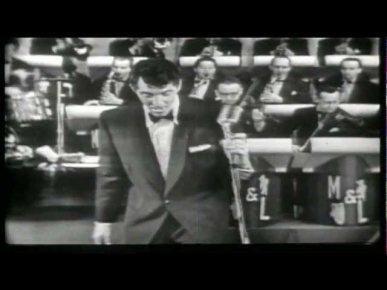 Dean Martin - A Legend In Concert - The Early Performances