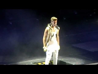 JUSTIN BIEBER ONE TIME & EENIE MEENIE DUBLIN 17TH FEBRUARY