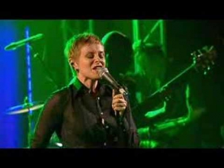 Lisa Stansfield (15/17) - Never Never Gonna Give You Up