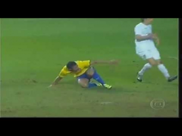 Fred Abre Marcador  GOL ! Brasil vs Serbia 1a 0 Amistoso 06 06 2014