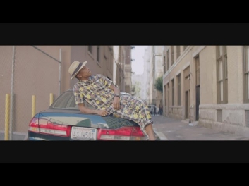 Pharrell Williams - Happy (Official Music Video)