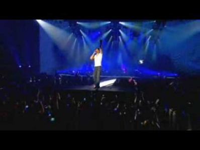 Enrique Iglesias - Push (live ft. Lil Wayne)